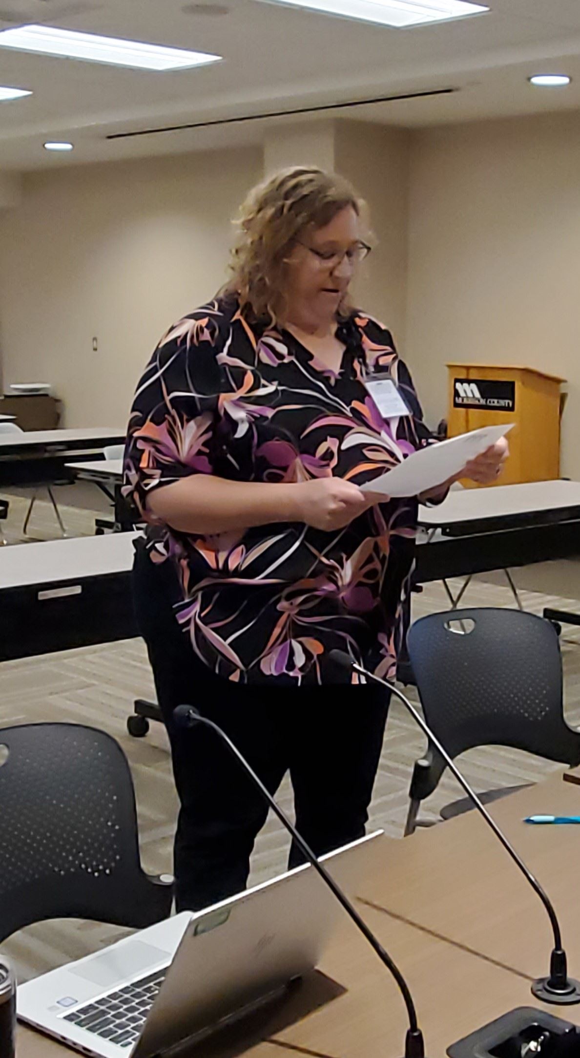 Bonnie Bachan reading the proclamation